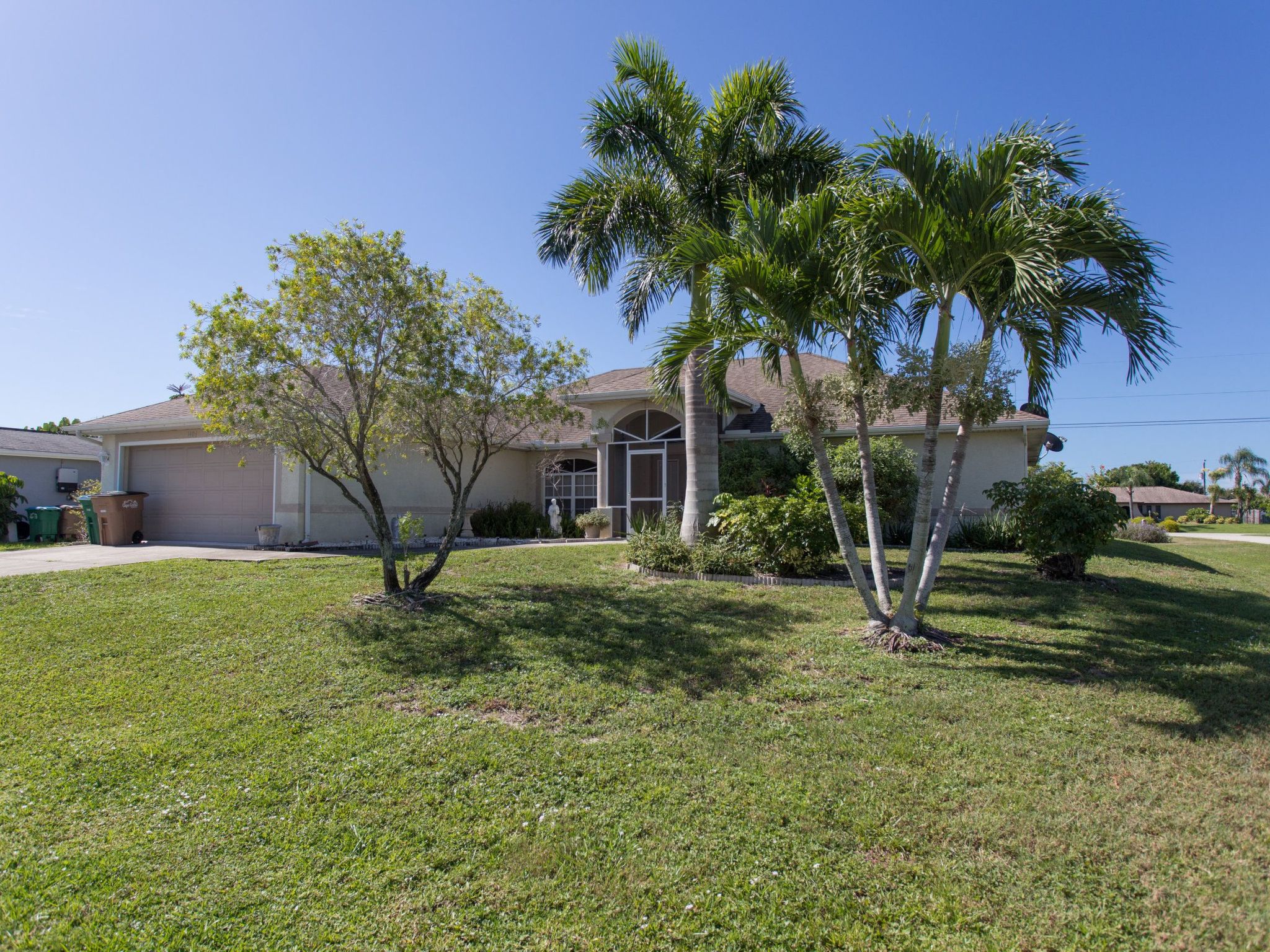 Villa Franca: Jouw Zonnige Oase met Privézwembad in Cape Coral - foto 43