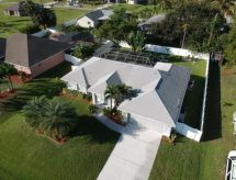 Villa Mark: Luxe vrijstaand vakantiehuis met verwarmd zwembad in Cape Coral - thumbnail 2
