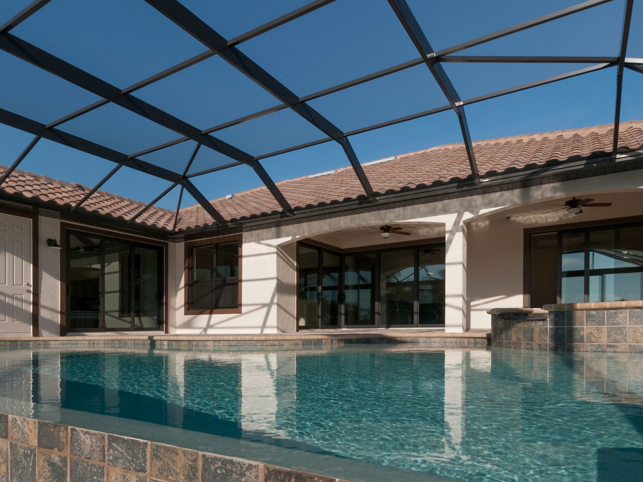 Villa Egretta: Luxe 4-slaapkamer villa met verwarmd zwembad aan golfbaan in Cape Coral - foto 10