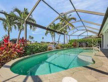 Villa Island House in Cape Coral: luxe vakantievilla met verwarmd zwembad en jacuzzi - thumbnail 5