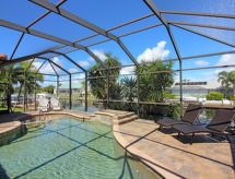 Villa Ocean Drive: Jouw luxe thuis aan de golfbaan in Cape Coral - thumbnail 4