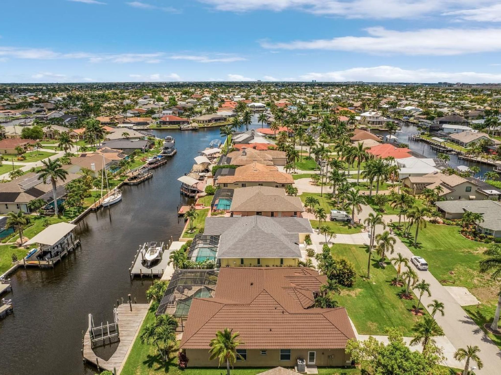 Villa Ocean Drive: Jouw luxe thuis aan de golfbaan in Cape Coral - foto 34