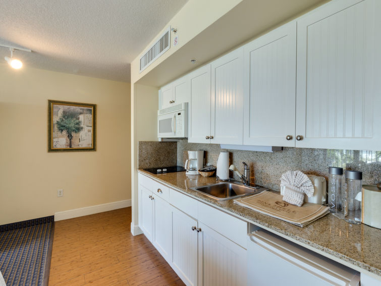 Search and Stay destination Fort Myers Beach, FL - United States from AU$ 878. Gulf Resort