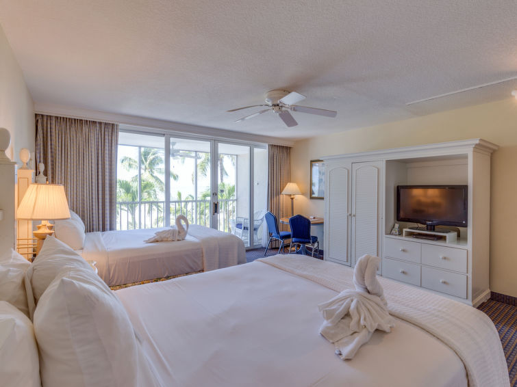 Search and Stay destination Fort Myers Beach, FL - United States from AU$ 956. Gulf Resort