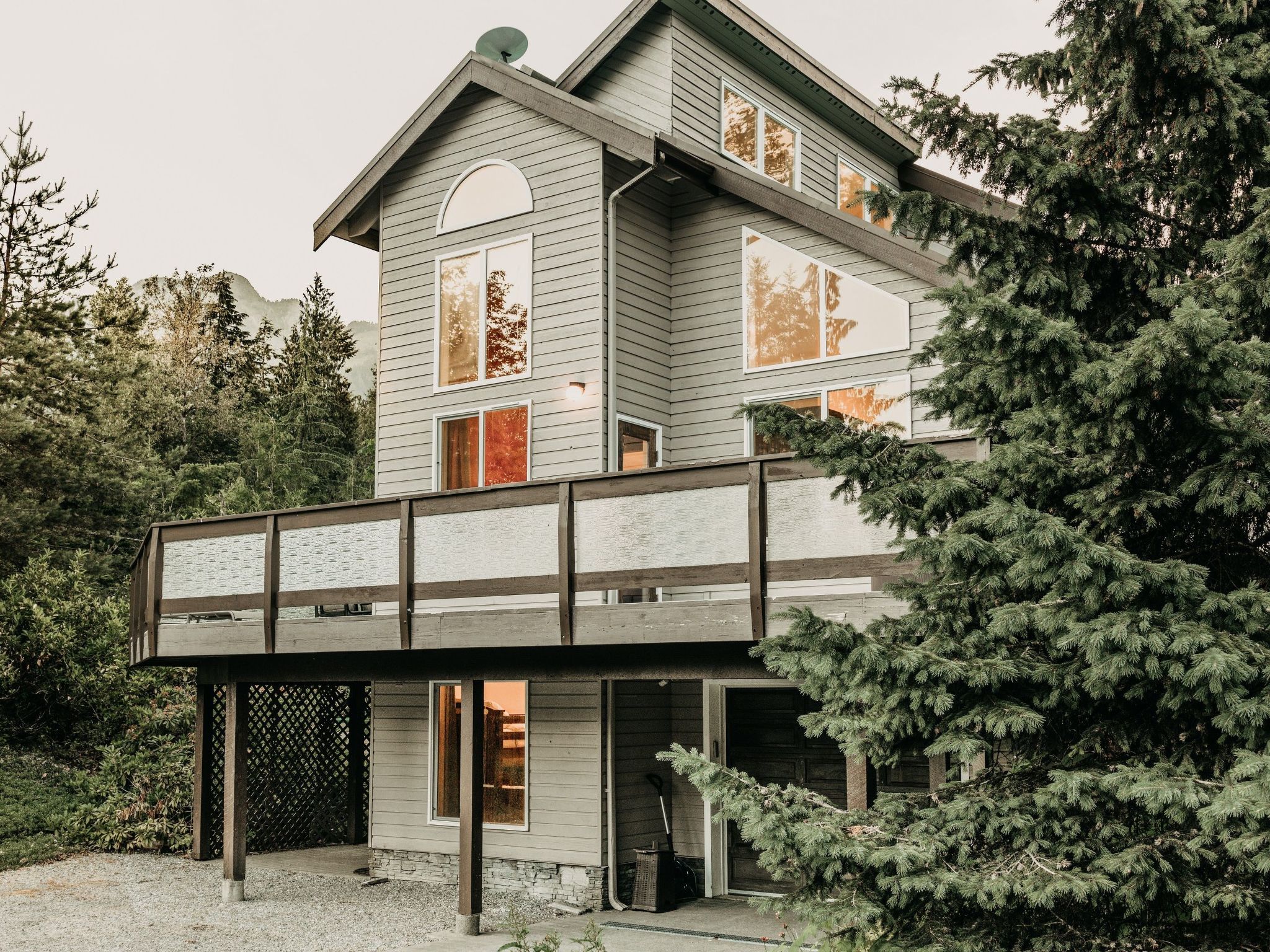 "80MBR" mit Whirlpool — House (1 of 22)