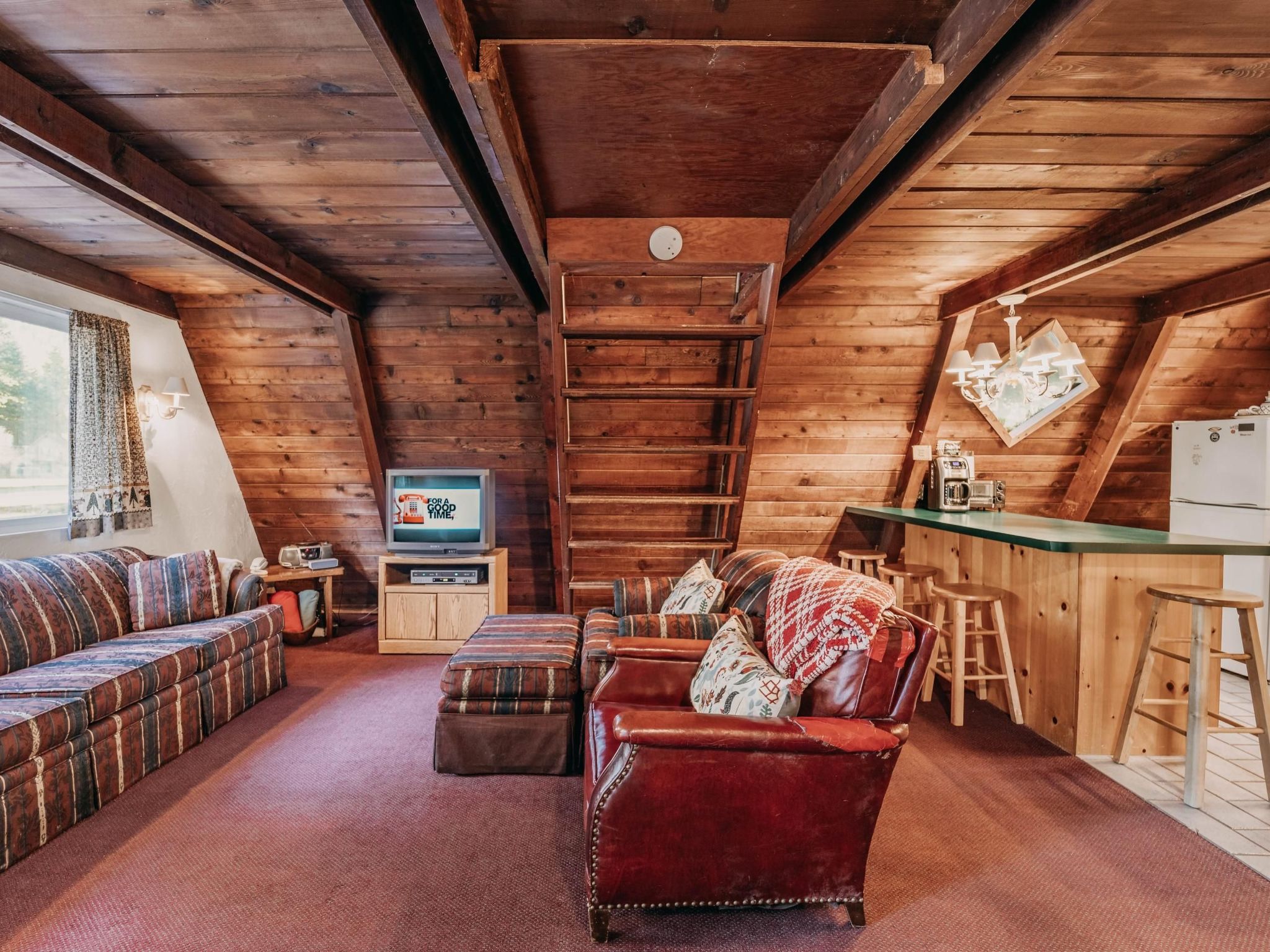 Nostalgischer, rustikaler Rückzugsort in den Bergen, haustierfreundlich