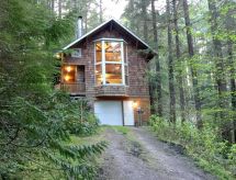 25SL Pet Friendly Cabin!