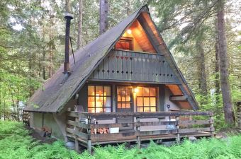 Holiday House 86sl Rustic Cabin Near Mt Baker In Mt Baker