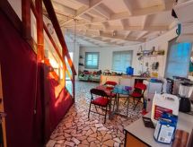 Vrijstaande woning met uitzicht op nationaal park in St Lucia - thumbnail 2